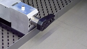 Специальные зажимы для работы с согнутым листом_3.jpg