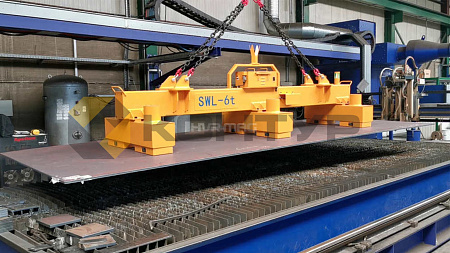 Грузоподъемная траверса с электропостоянными магнитами с питанием от батареи для листового проката и штрипс, серия HBEPP