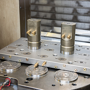 amf_Встроенный зажимной модуль, версия для ввинчивания_2 3.jpg