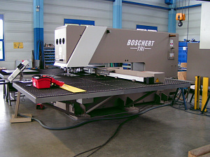 Punching machine TRI with option Barcode scanner_2.jpg