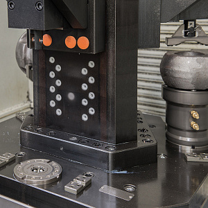 amf_Встроенный зажимной модуль с индексацией 1.jpg